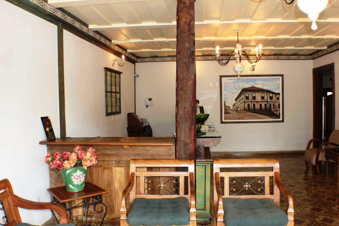 Pousada Monsenhor Vicente Pitangui (Minas Gerais) Ngoại thất bức ảnh